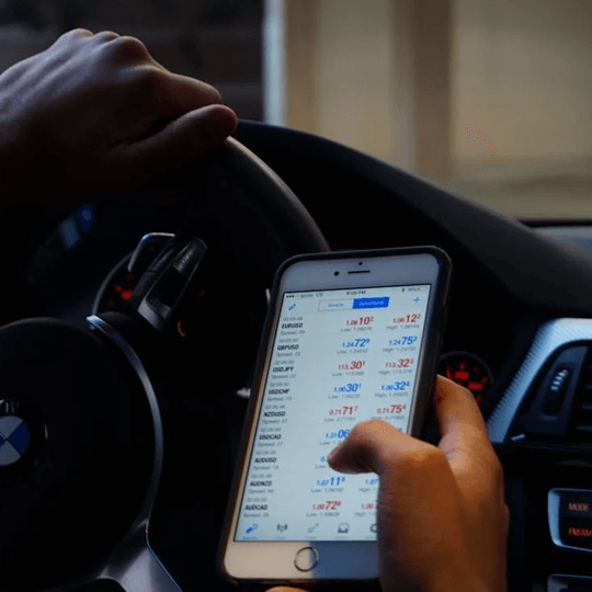 EnigmaCoreAi team di esperti di investimenti in criptovalute